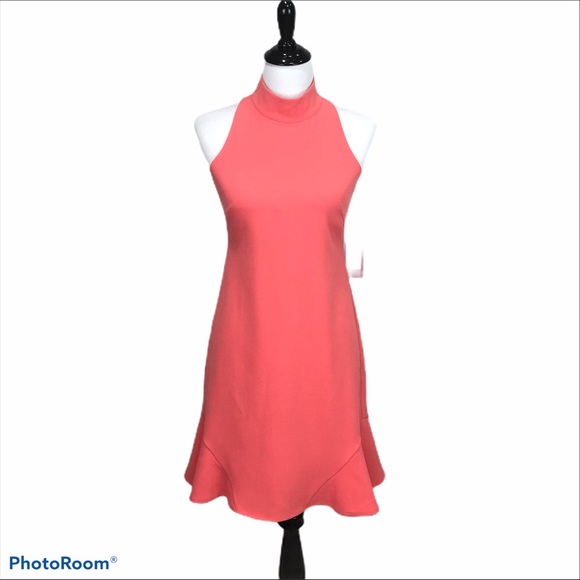 Vince Camuto Dresses & Skirts - Vince Camuto sleeveless back zip crepe shift dress in poppy orange